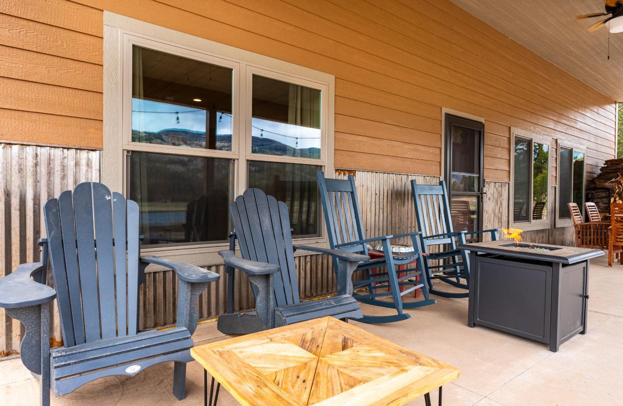Bear Paw Lodge & Vacation Homes Vallecito Bagian luar foto