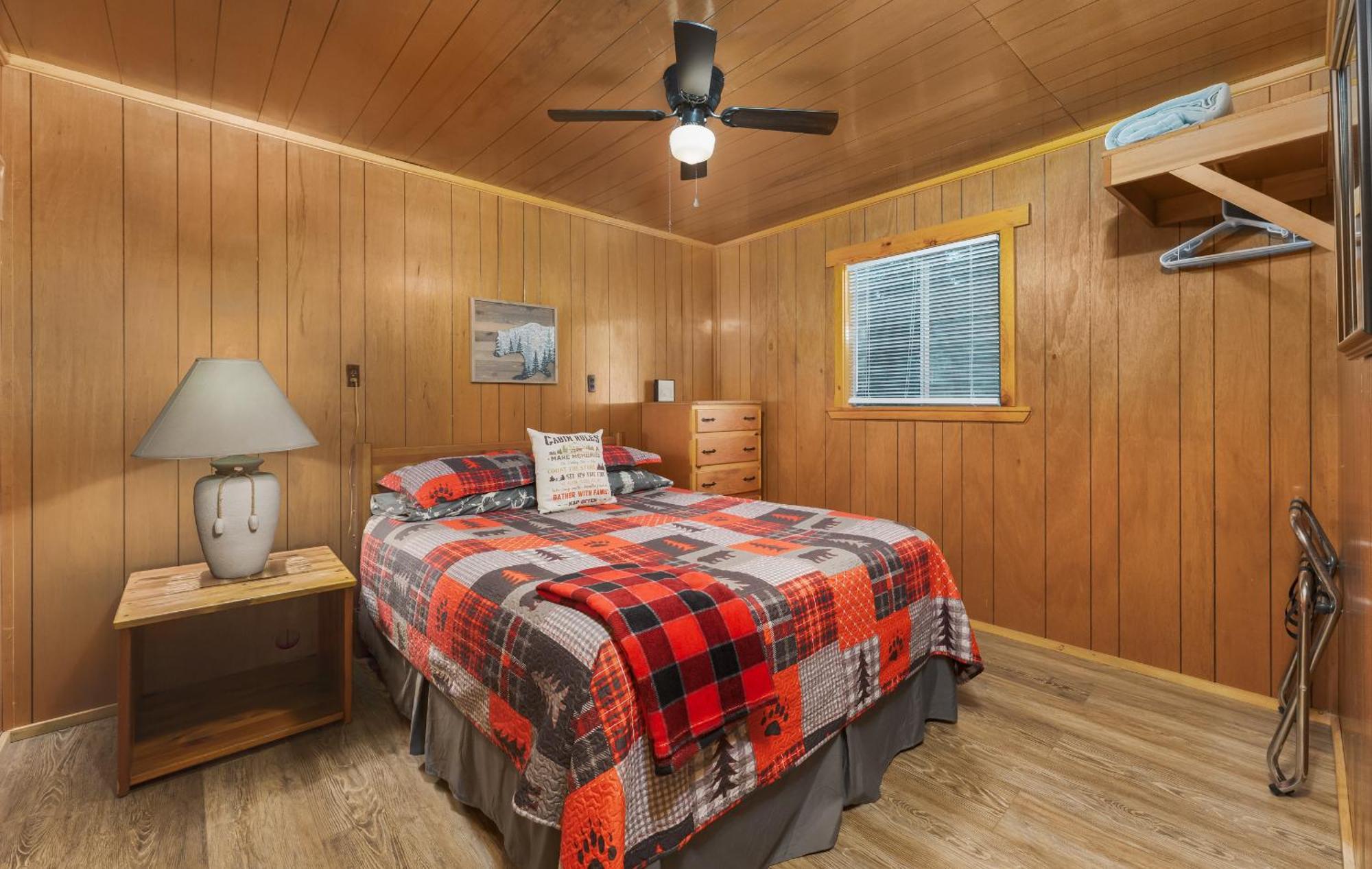 Bear Paw Lodge & Vacation Homes Vallecito Bagian luar foto