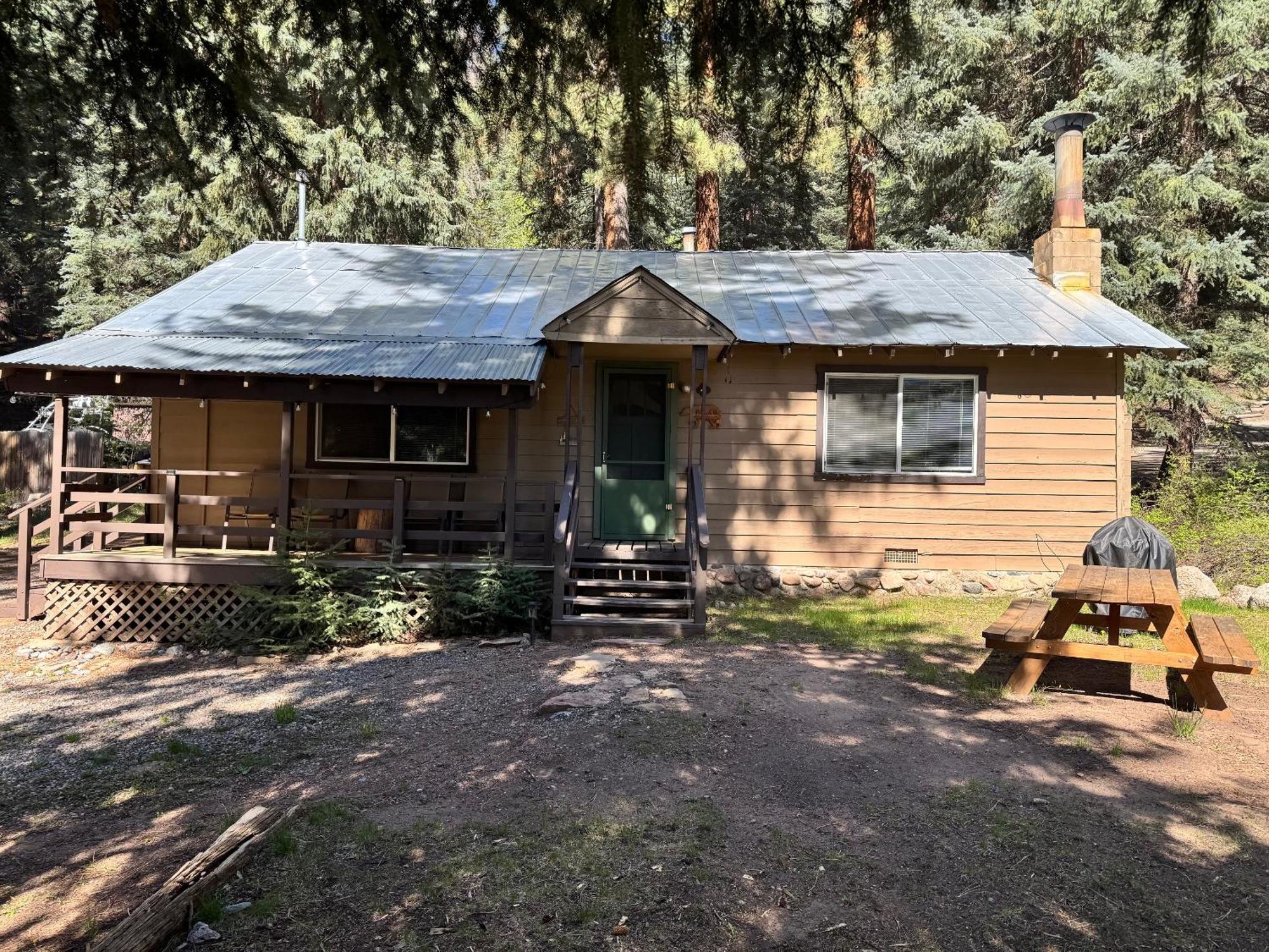 Bear Paw Lodge & Vacation Homes Vallecito Bagian luar foto